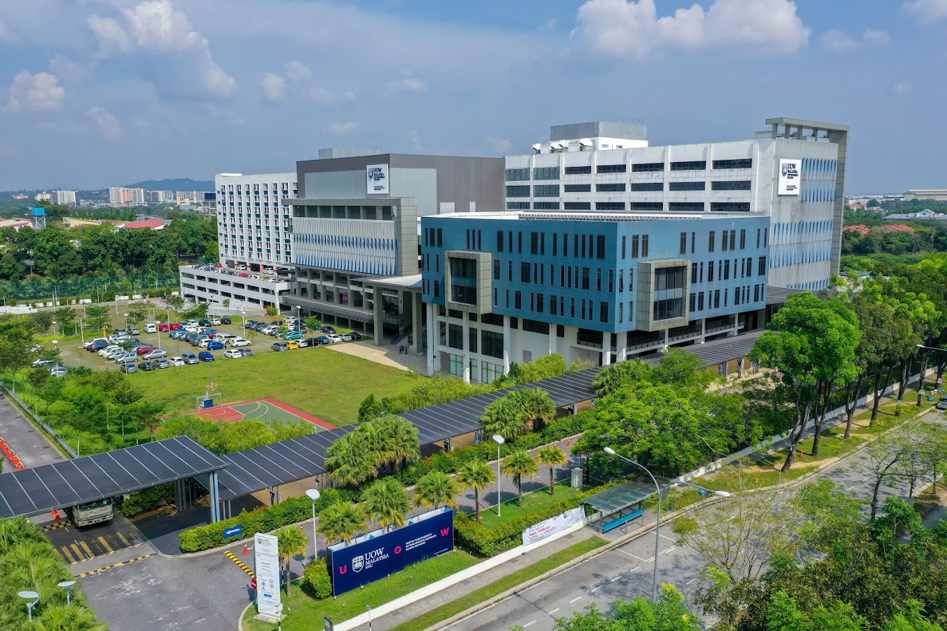 University of Wollongong (UOW)